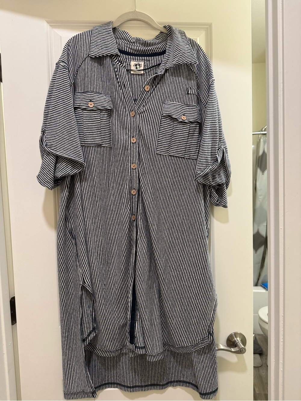 We the Free Care FP Brenton Maxi Top (Free People)
Navy Combo